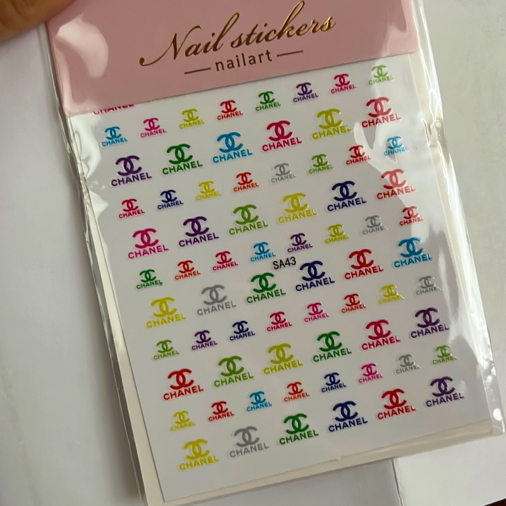 LUXURY NAIL STICKERS